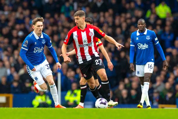 伊朗队通过 伊朗队通过