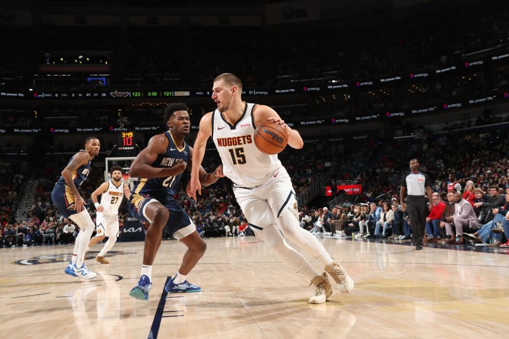 从地方冰球 从地方冰球